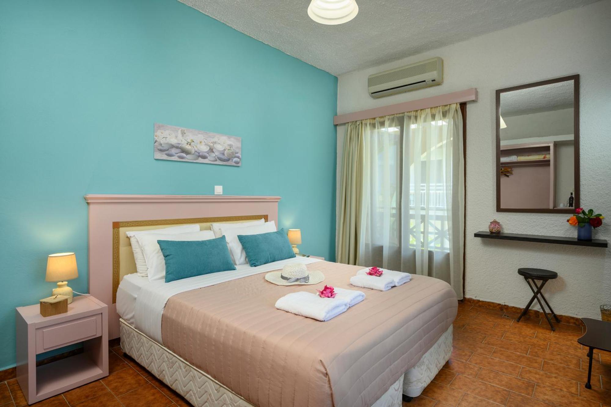 Alkion Hotel ستالوس الغرفة الصورة