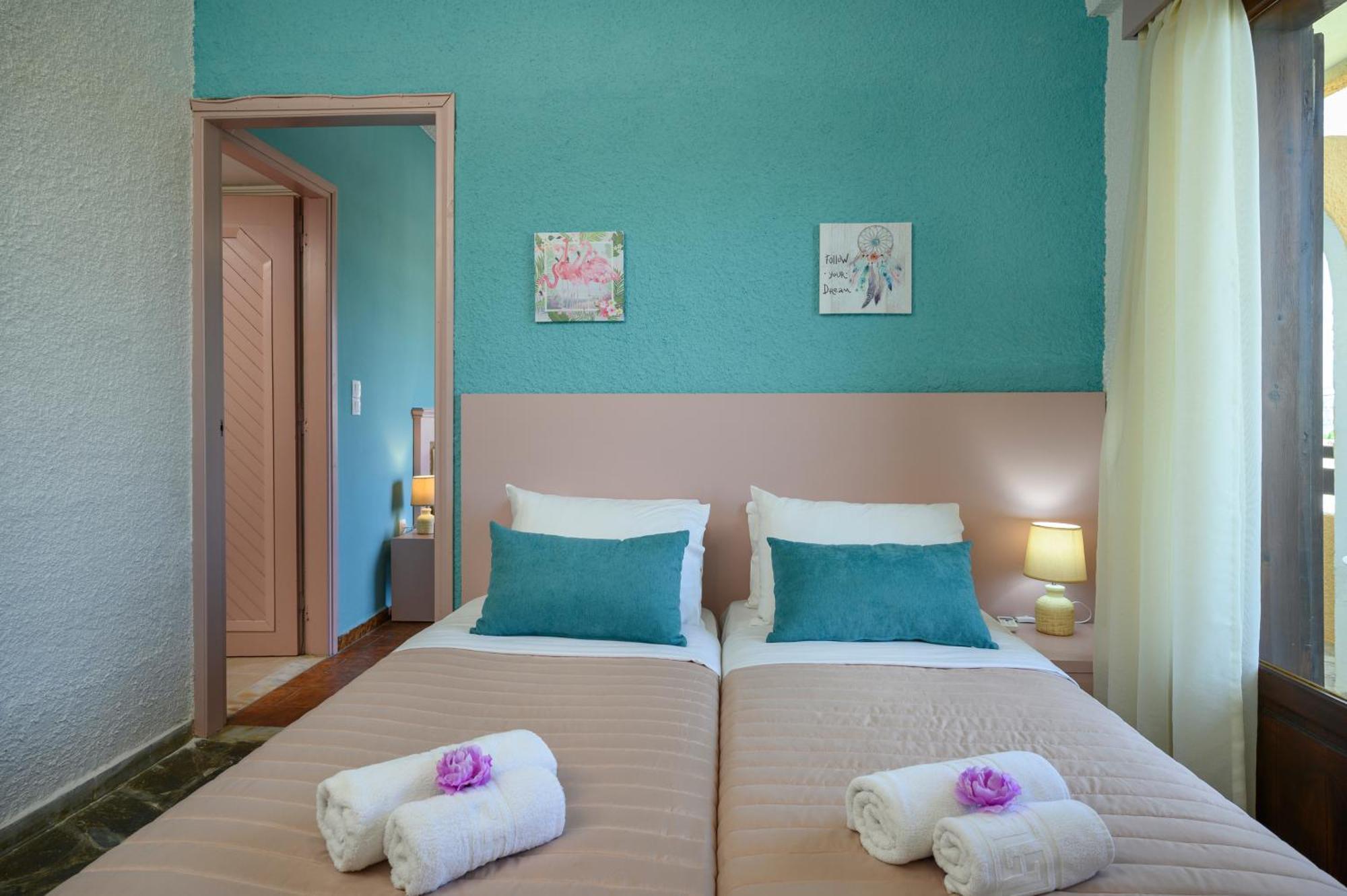 Alkion Hotel ستالوس الغرفة الصورة